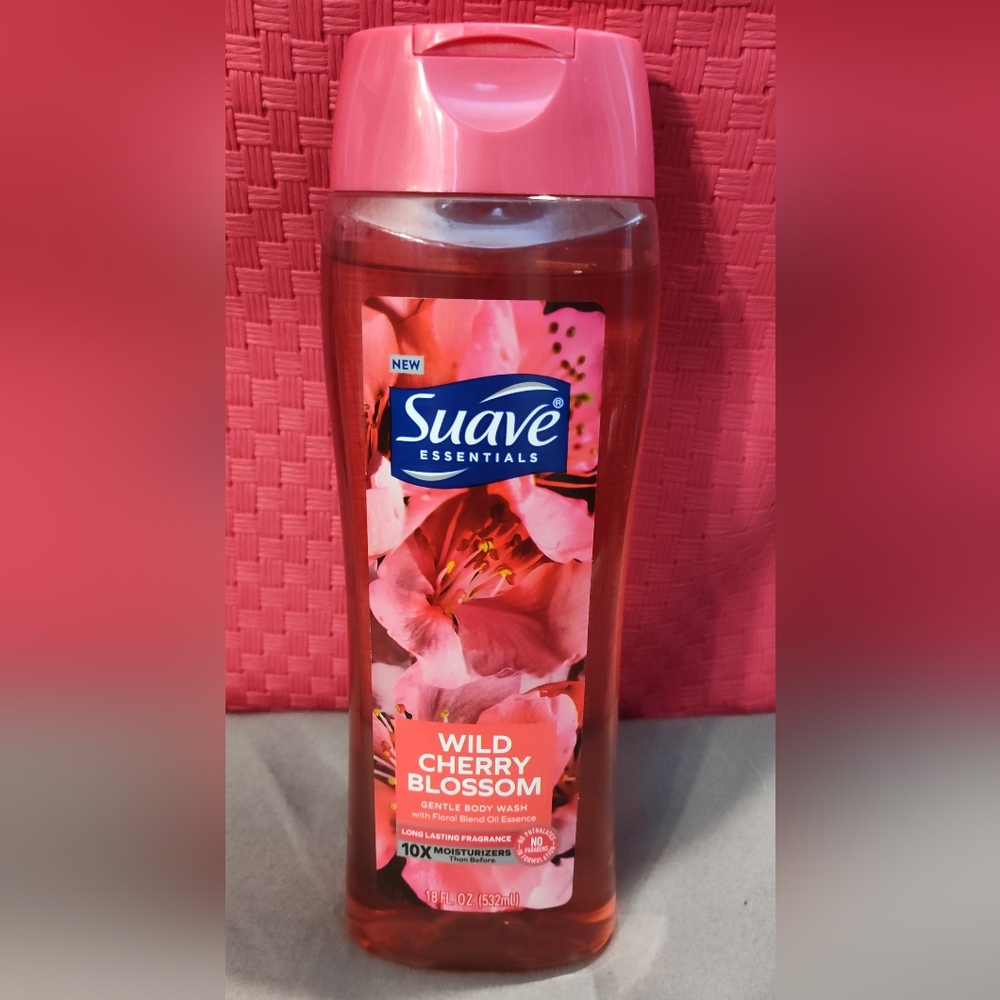 NEW! Suave Wild Cherry Blossom Body Wash 18oz
